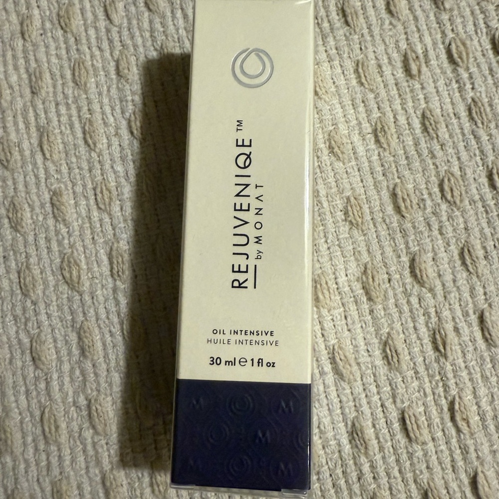 Monat Rejuvenique Oil Intensive